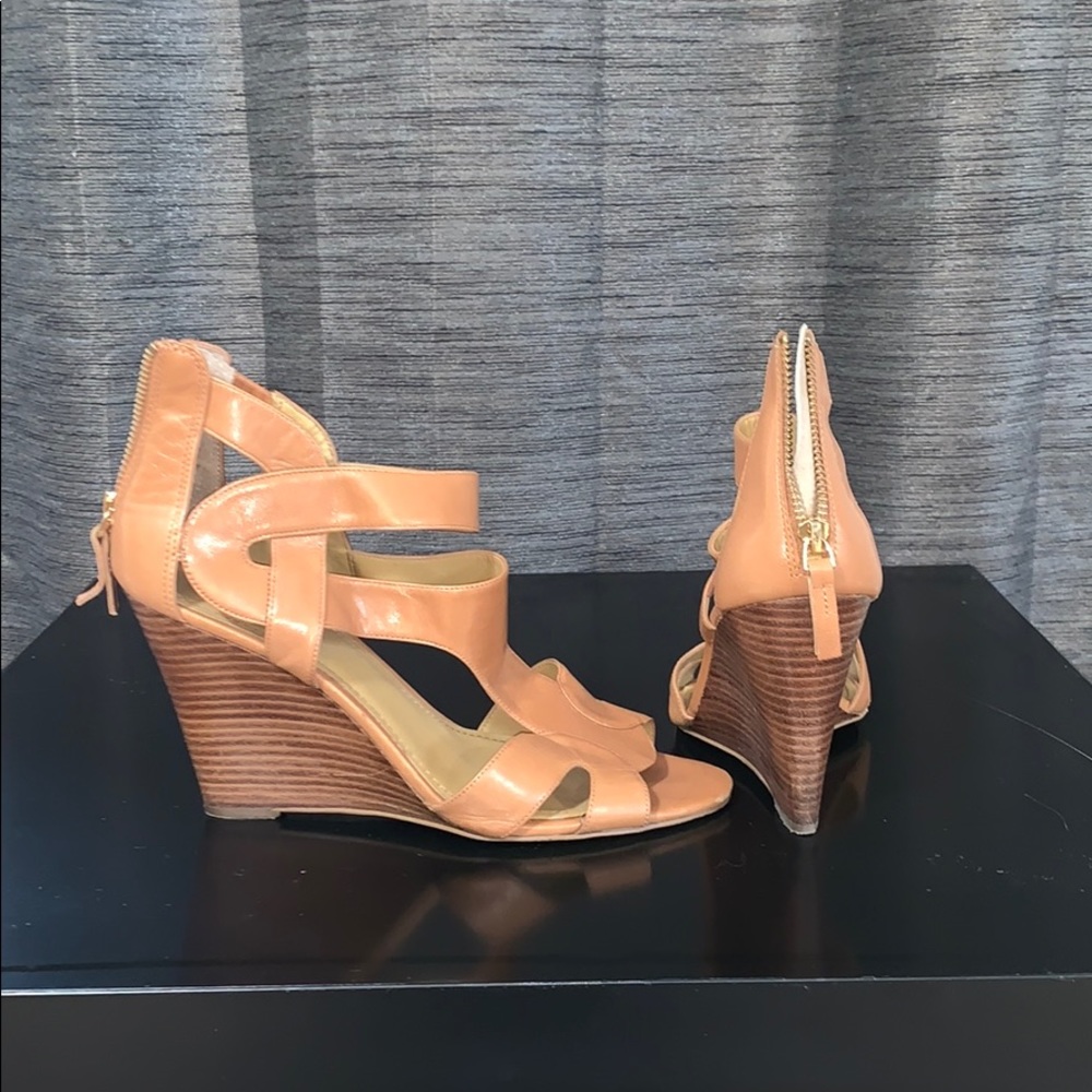 Nine West Tan Leather Wedges